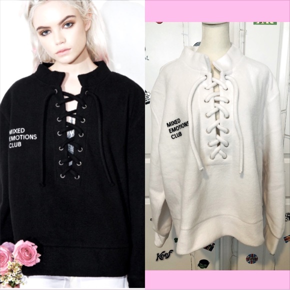 Daydream Nation Dolls Kill Mixed Emotions Fuzzy Oversized White Sweatshirt.NWT!M - Picture 1 of 12